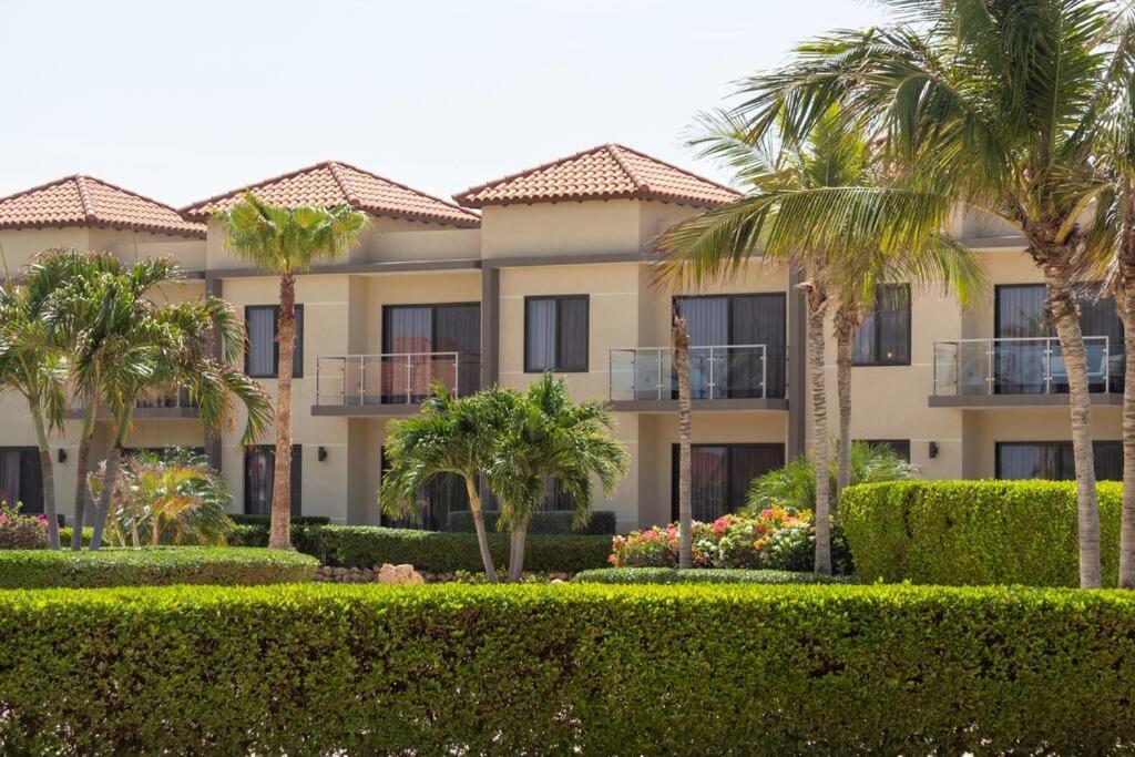 New! Cozy 1 Bedroom Condo- Gold Coast, Noord Aruba Palm Beach Kültér fotó