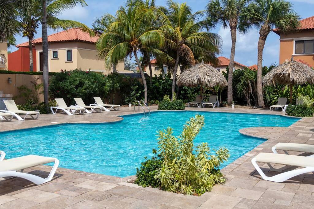 New! Cozy 1 Bedroom Condo- Gold Coast, Noord Aruba Palm Beach Kültér fotó