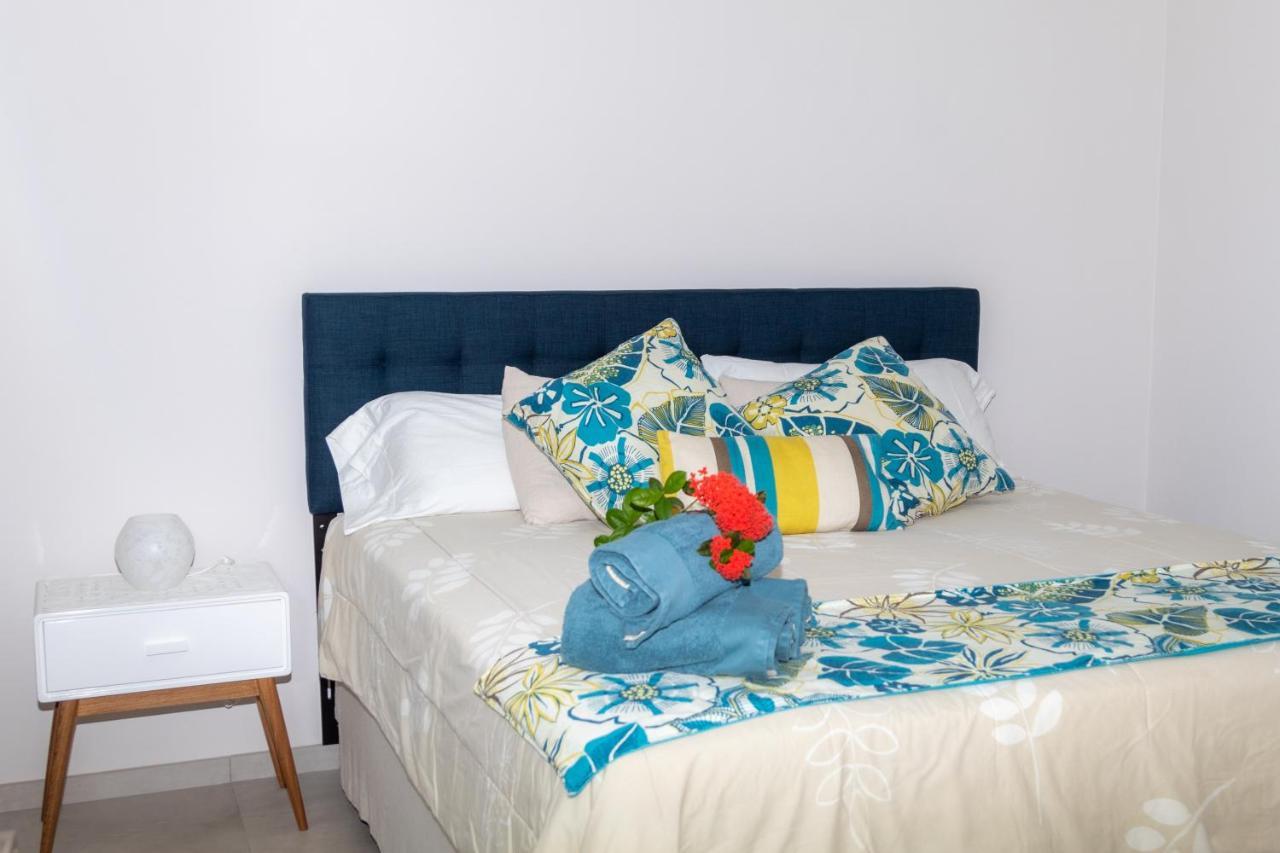New! Cozy 1 Bedroom Condo- Gold Coast, Noord Aruba Palm Beach Kültér fotó