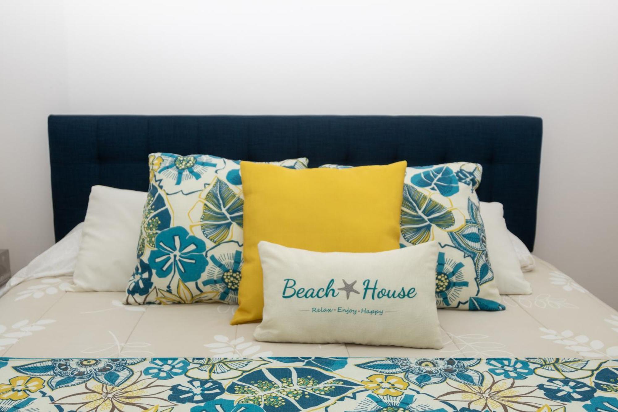 New! Cozy 1 Bedroom Condo- Gold Coast, Noord Aruba Palm Beach Kültér fotó
